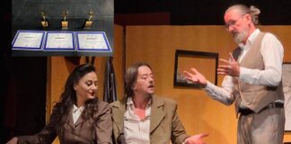 Shfaqja e regjisorit tetovar Gent M. Çajani “Pacienti i doktor Frojdit” rrëmben tre çmime në festivalin “Summer Cult” në Prishtinë